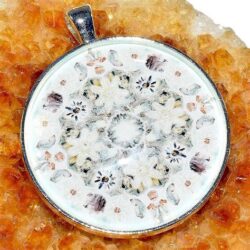 Lemuuria mandalaripats, suur